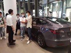 -TESLA 特斯拉(广州天环广场体验店)