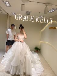 -GRACE KELLY婚纱与礼服(天津店)