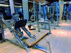 -威克健身游泳(万菱汇店)