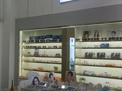 -视野联行眼镜·蔡司·控优点授权(长白万象汇店)