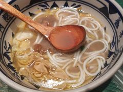 -鑫花溪牛肉米粉(东环大润发店)