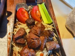 -穹六人间 people 6(岳阳路店)