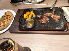 -必胜客(WOW中心城店)