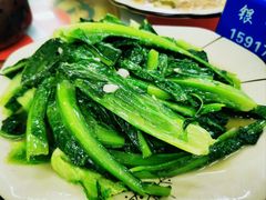 -银峰农庄·特色烧鸡·鲜无花果浸鸡
