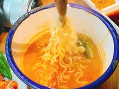 拉面-么肆烤肉·中式自助·烤肉大排档(街道口季佳PAI店)