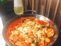 -嘿嘟嘟·肋条烧肉放题(爱融荟城店)