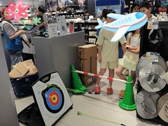 -迪卡侬(环球港店)