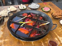 -正南齊北重庆老火锅(光华村直营店)