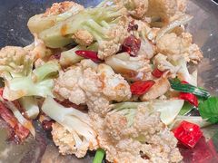 -万重锦·人文川菜馆(骡马市店)