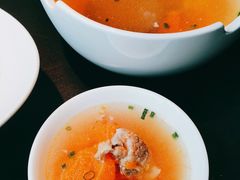 萝卜筒子骨汤-凤凰湘语·海派湘菜(浦东旗舰店)