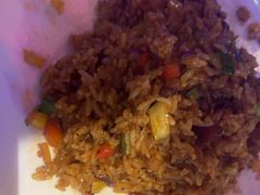 -路边边.炒菜烧烤.音乐餐厅(良乡长虹店)