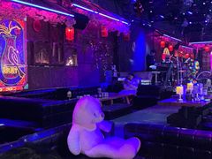 -喜鹊音乐酒馆(西街店)