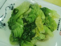 蒜泥生菜-东北酱大骨
