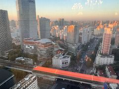 -上海龙之梦万丽酒店