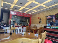 -邱芳粉店(迎宾大道旗舰店)