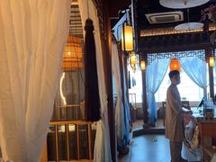 -荷塘秋月·本帮江浙菜(国权路店)