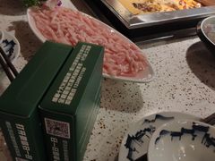 -二荆条·蜀鲜汇城市森林火锅