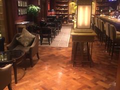 -记者俱乐部酒吧(北京瑞吉酒店)