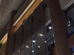 -上海浦东假日酒店