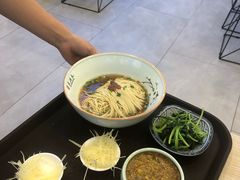 -朱洪元苏式面馆(绿宝广场店)