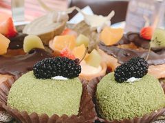 -上海滴水湖皇冠假日酒店