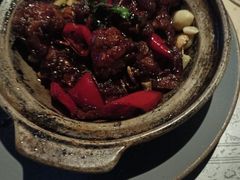 -穹六人间 people 6(岳阳路店)