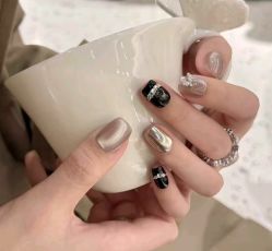 -斯馨·健康美甲美睫