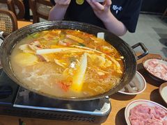 糟辣豆米火锅锅底-干老庆贵州留一手烤鱼·地摊火锅(财经大学店)