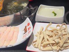 -牛品荟牛肉火锅(新城广场店)