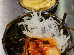 -哈哈碳都·牛肋条无限自助烤肉(台江万达店)