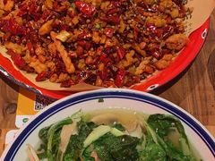 -泥糊破店小酒馆·团建聚餐(南京西路店)