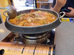 -豚妈妈汤饭·部队锅(南京东路店)