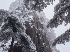-黄山光明顶山庄