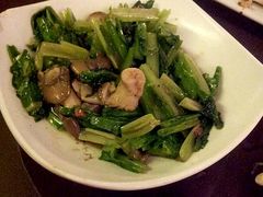 菌菇油麦菜-洪齐林老镇