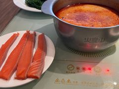 -火宴山海鲜自助火锅(新世界店)