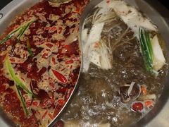 -沸炉重庆老火锅(军事博物馆店)