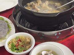 -花苑美食横琴生蚝火锅(拱北粤华路店)