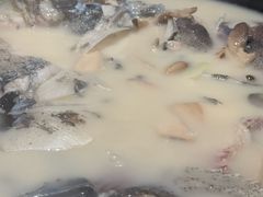 -陈大锅·岳阳鱼馆·地道岳阳菜(美食街店)