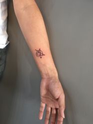 -刺客纹画纹身·洗纹身·穿孔饰品