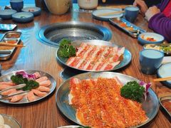 -明洞阿姨·韩式酱蟹烤肉·创意料理(三元桥店)