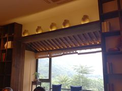 靠窗位-凤凰山斑鱼馆(恭城店)