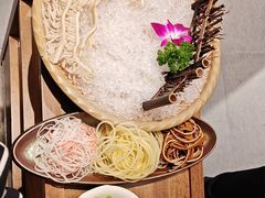 -巴卤社老火锅(财富店)