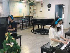 -梅纳·钢琴声乐架子鼓Mena Music(双井店)