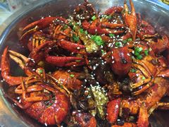 -巴厘龙虾·榜首油焖大虾(音乐学院·沿江酒馆店)