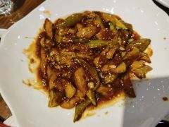 -那家老院子东北菜·饺子·小鸡炖蘑菇(艳华街店)