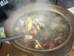 -威邵鸡煲(西华路总店)