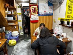 -牛小隆牛肉面馆(四牌楼店)