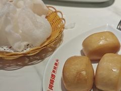 -何师傅美蛙鱼头(汉街店)