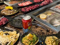 -牛里牛气· 榴莲海鲜鲜牛肉自助火锅·烤肉(横岗店)