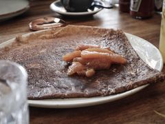 慢炖盐焦糖苹果可丽饼-RAC BAR(安福路店)